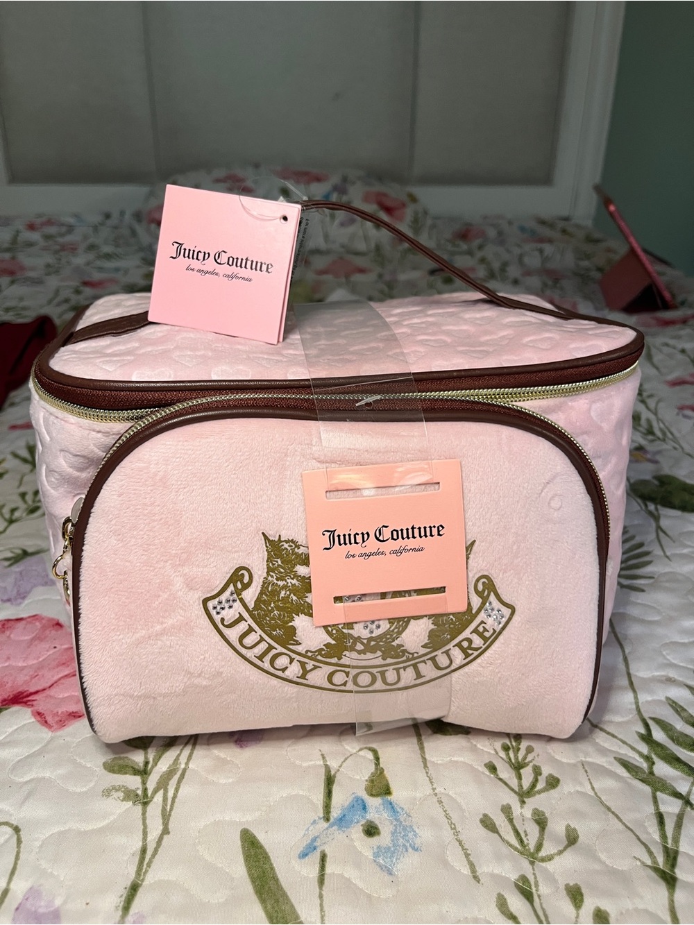 Juicy Couture Light Pink Cosmetic Case with Brown Trim and Gold Logo